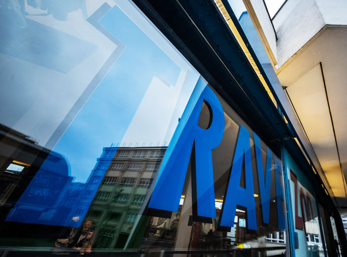 Folienbeschriftungen sind die idealen Schaufensterbeschriftungen