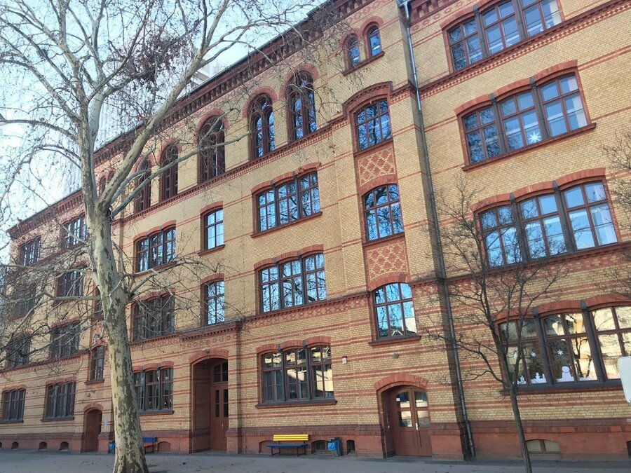 Schule unter Denkmalschutz Hitzeschutz Blog FolienBerlin